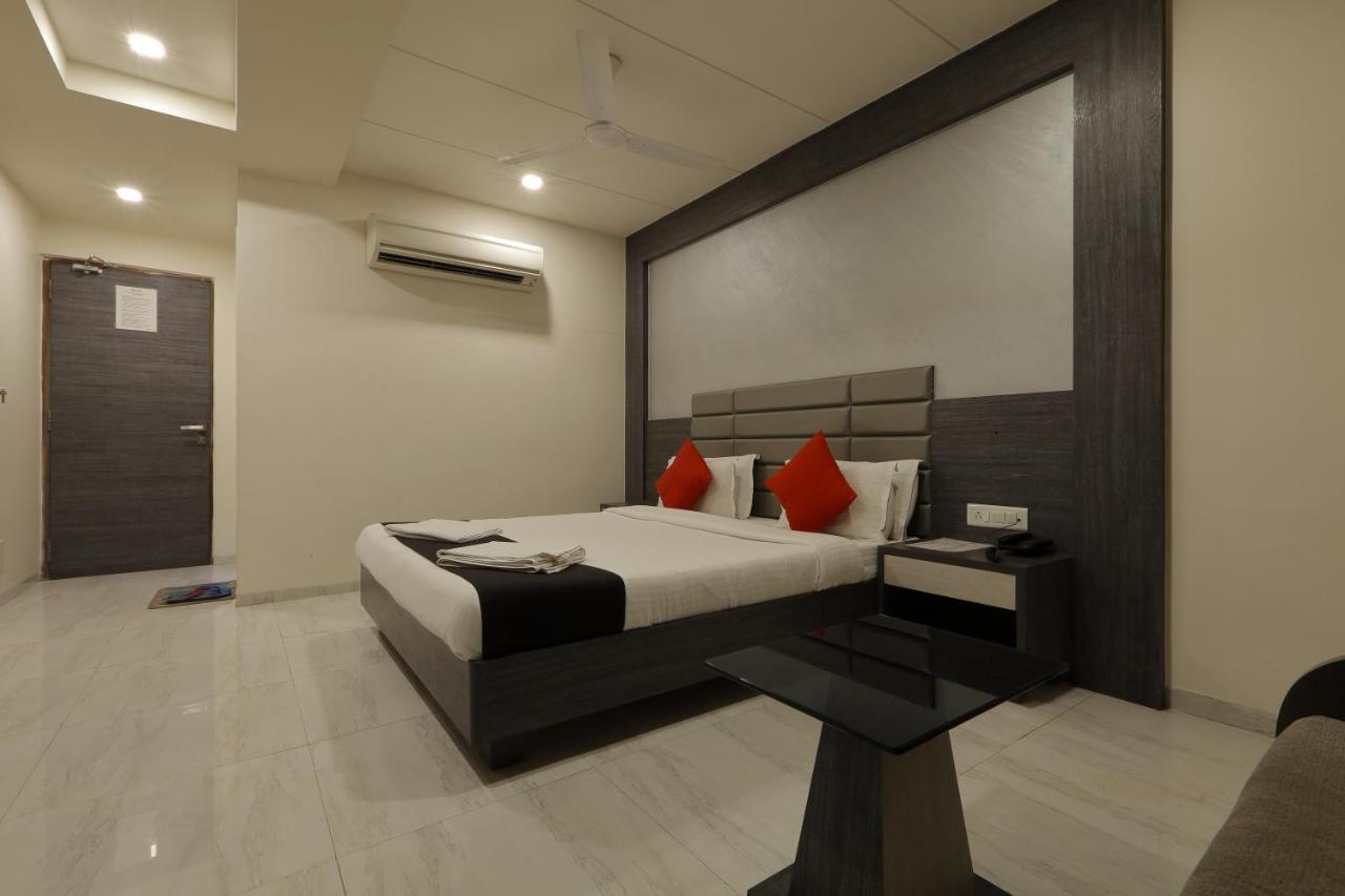 Hotel Unity Ahmedabad Extérieur photo