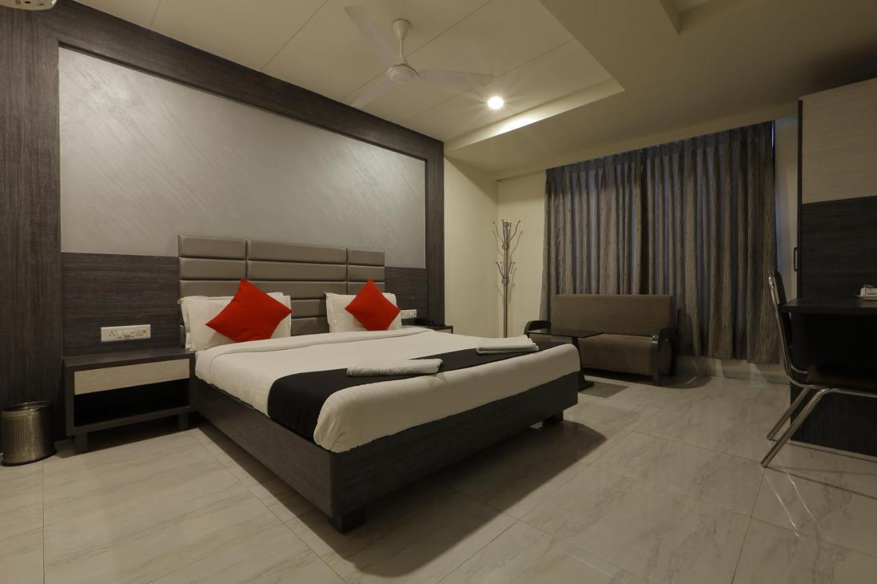 Hotel Unity Ahmedabad Extérieur photo