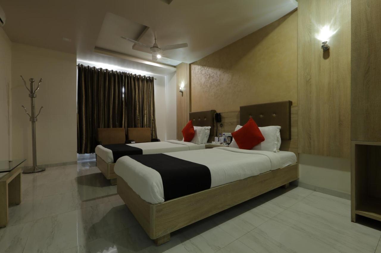 Hotel Unity Ahmedabad Extérieur photo