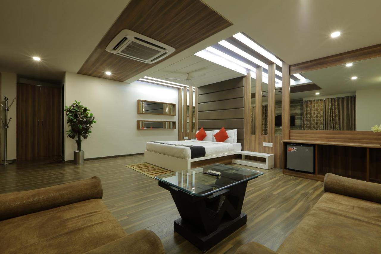 Hotel Unity Ahmedabad Extérieur photo