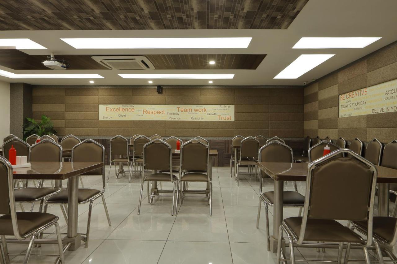 Hotel Unity Ahmedabad Extérieur photo