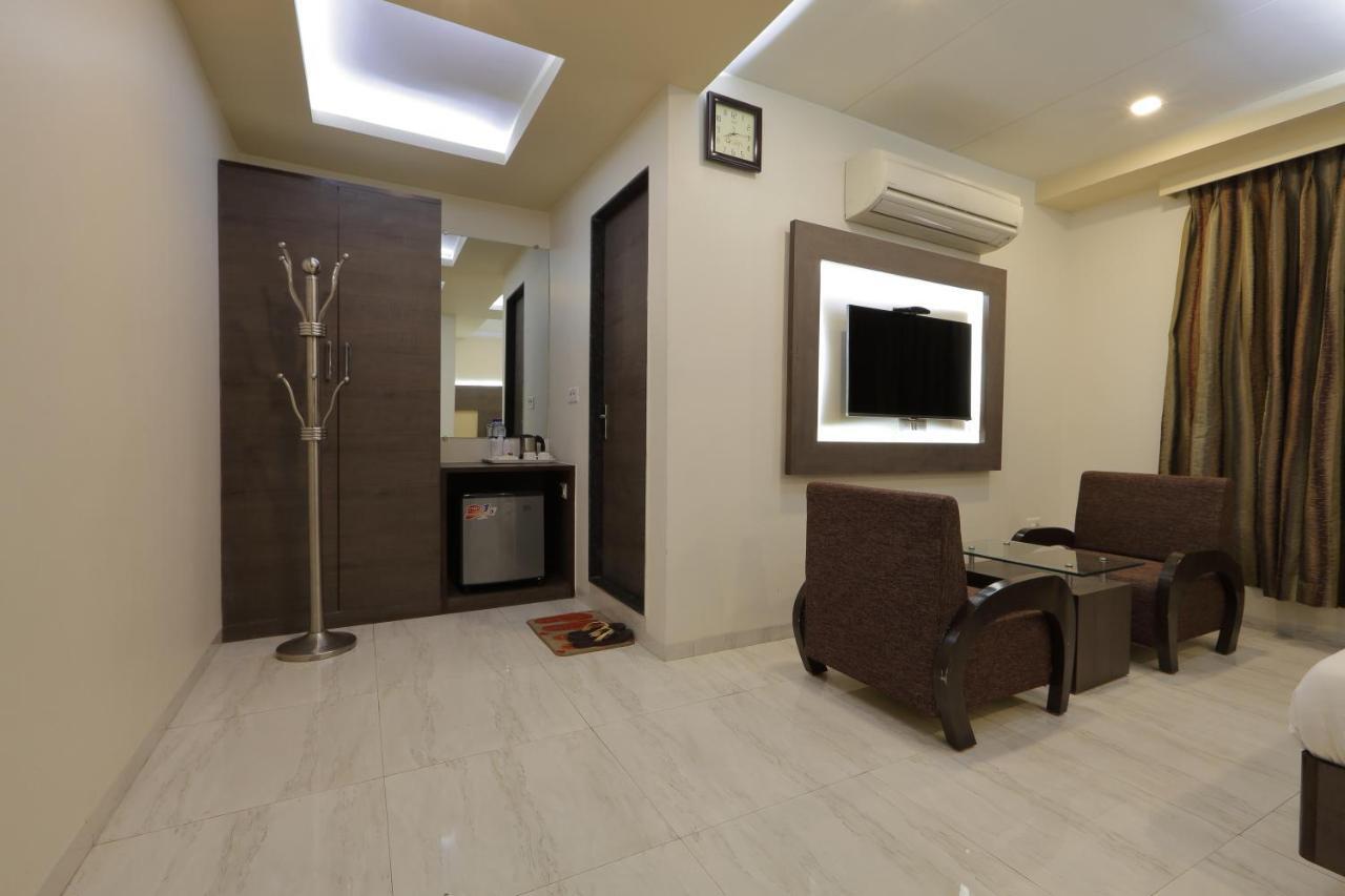 Hotel Unity Ahmedabad Extérieur photo