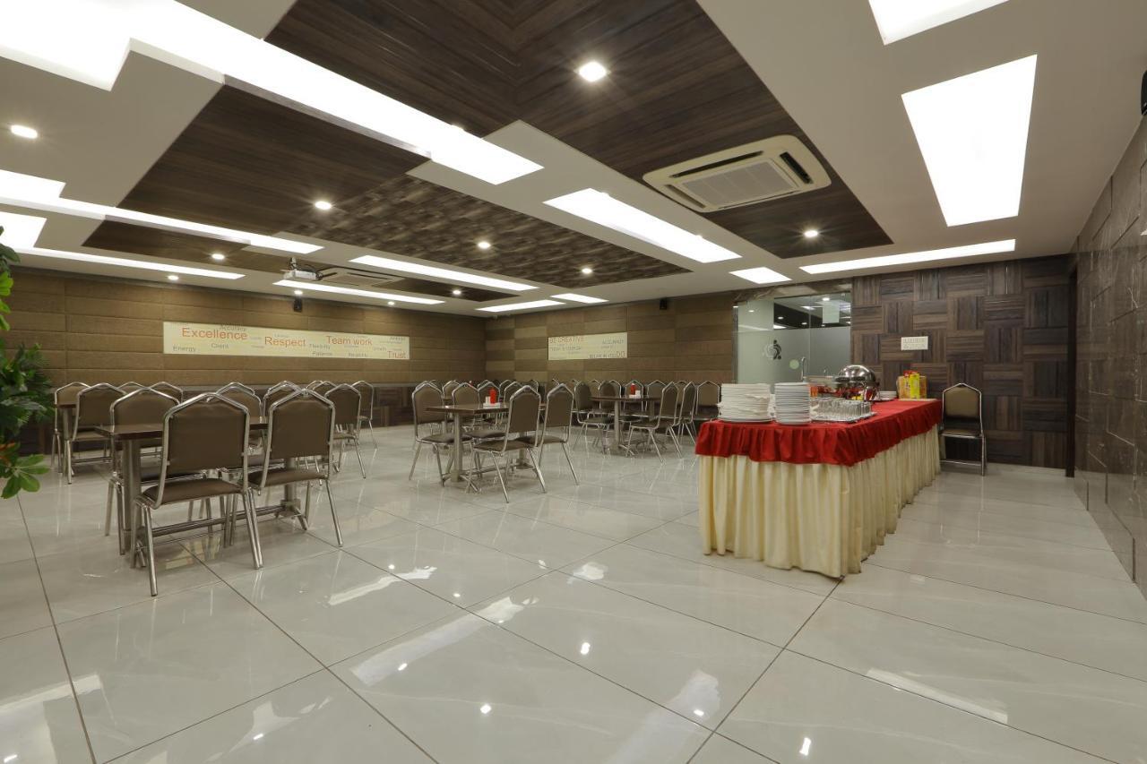 Hotel Unity Ahmedabad Extérieur photo