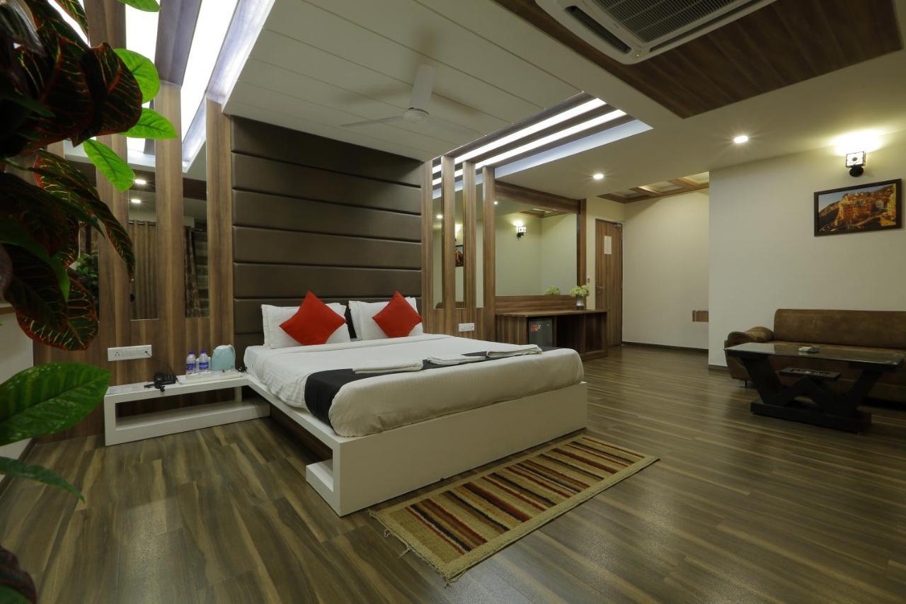 Hotel Unity Ahmedabad Extérieur photo